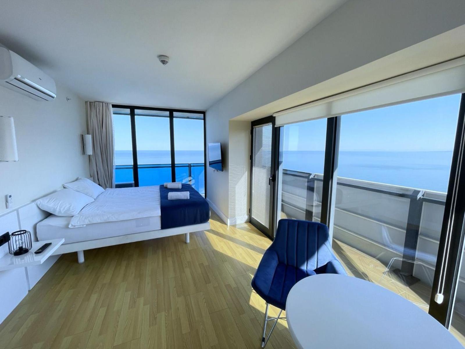 Appartement Orbi Dreamy Sea Views à Batoumi Extérieur photo